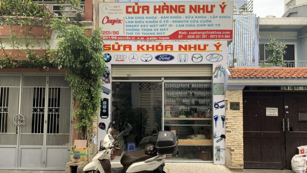 Thợ Sửa Khóa