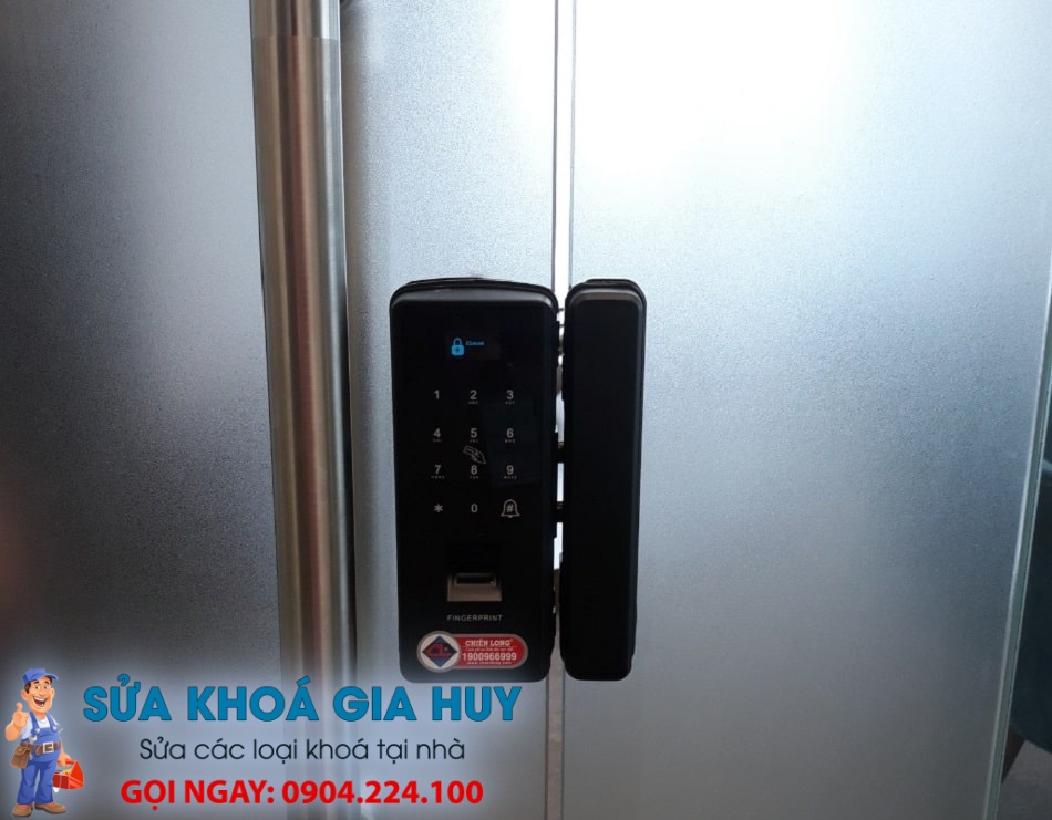 sửa khoá cửa điện tử 