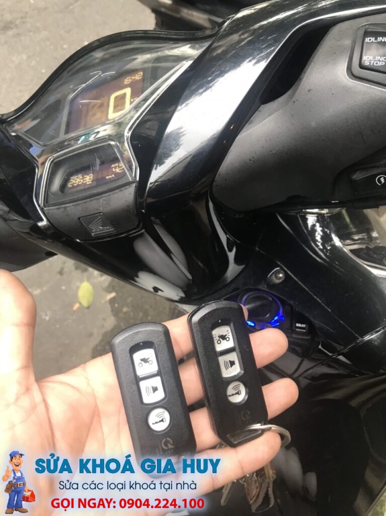 đánh chìa khoá xe máy tại nhà